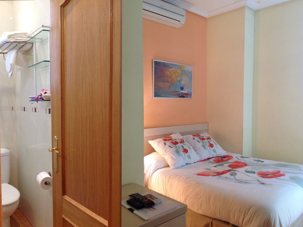Hostal Luz 19/72