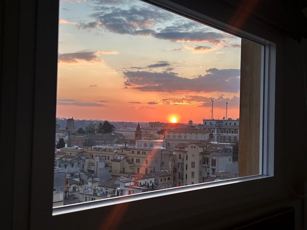Princeps Boutique Hotel 45/49