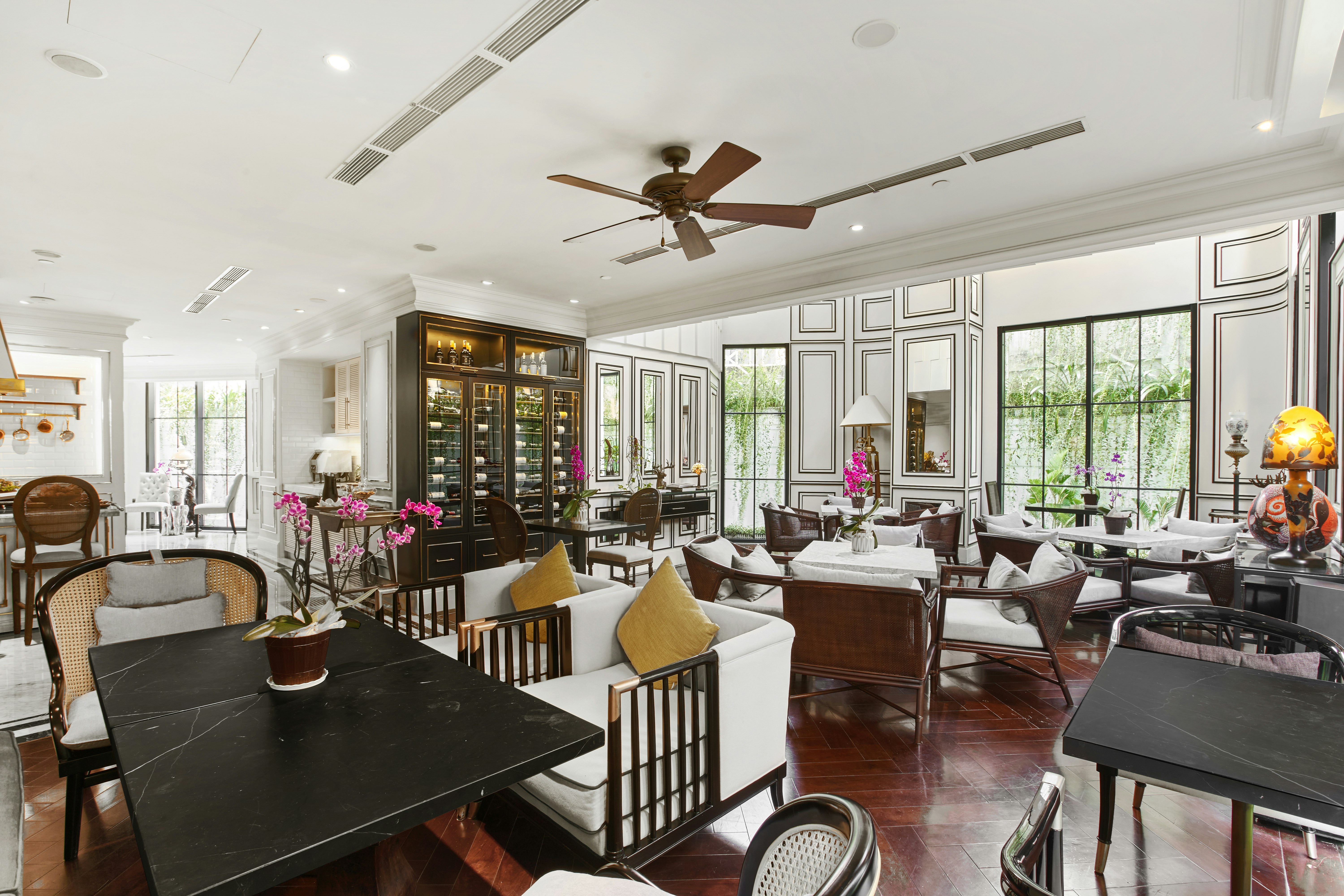 Bach Suites Saigon 66/80