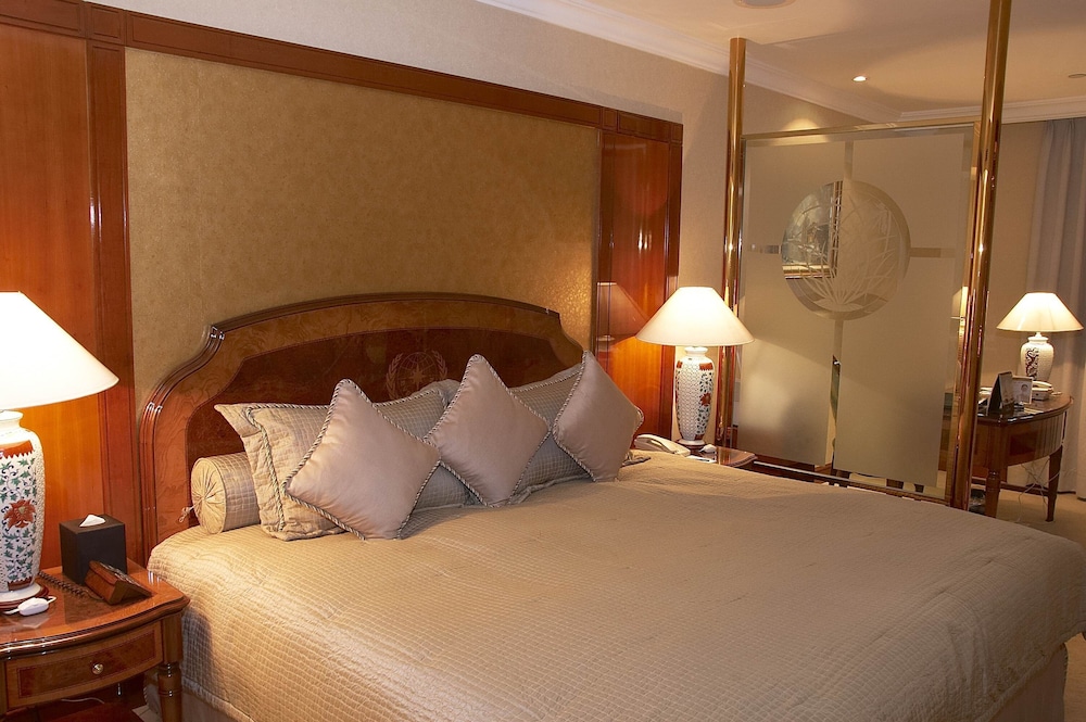 Evergreen Laurel Hotel Taipei 30/50