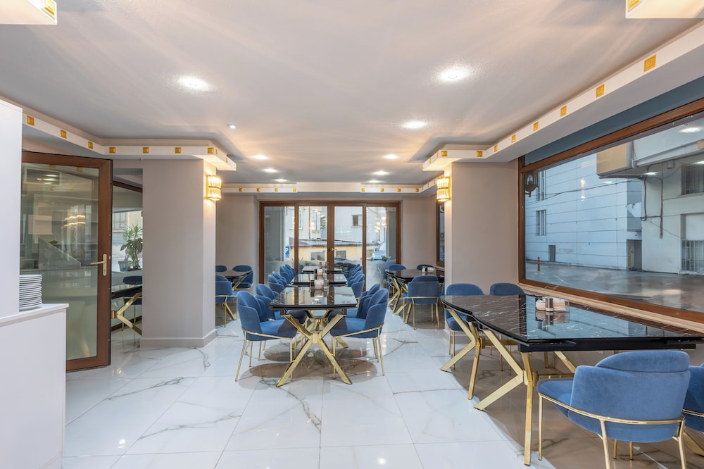 Safari Hotel 26/34