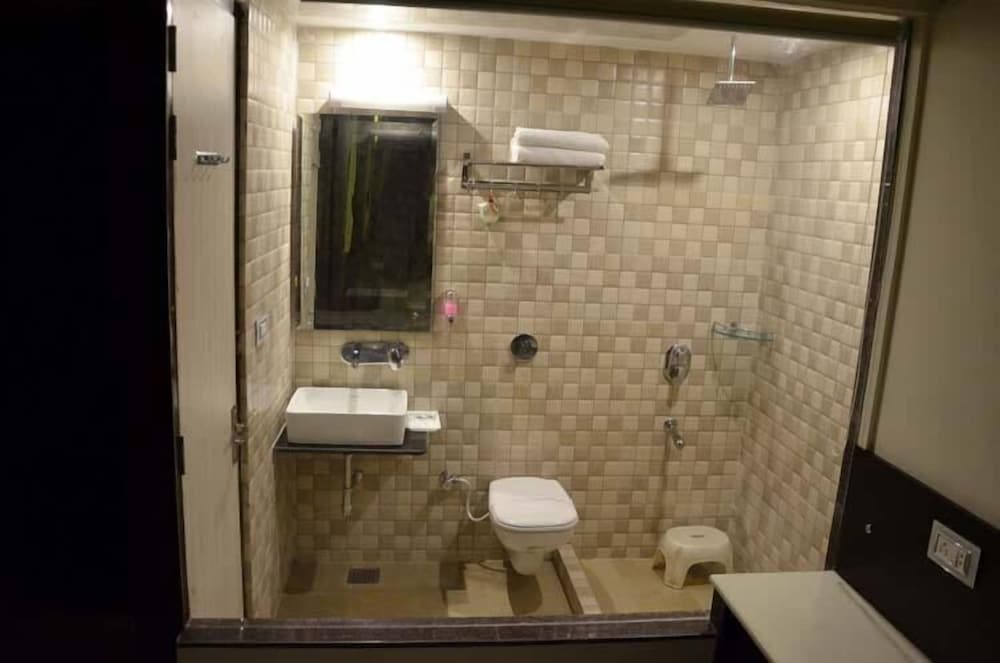 Hotel Royal Park 22 16/19