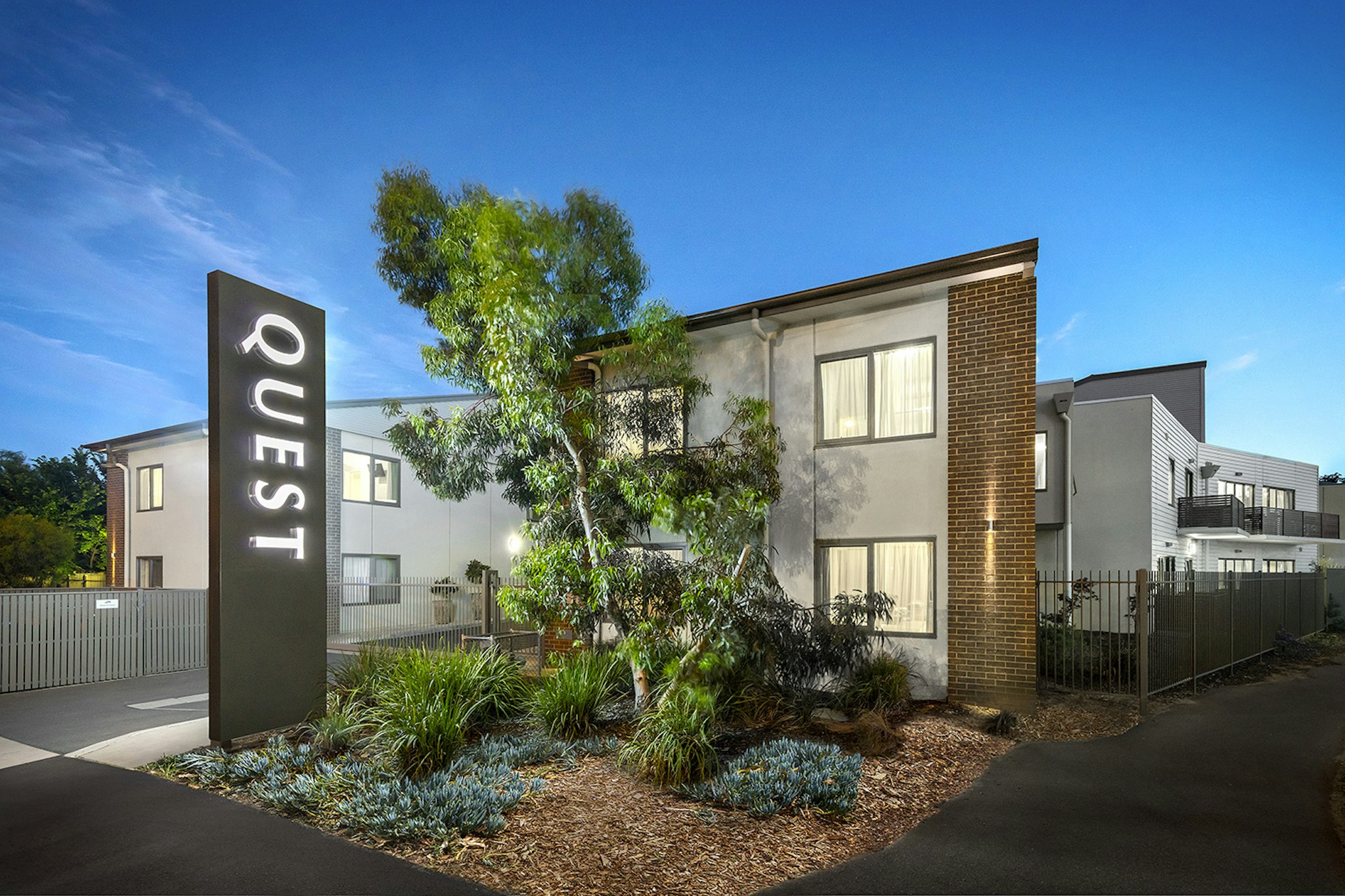 QUEST BENDIGO CENTRAL 2/28