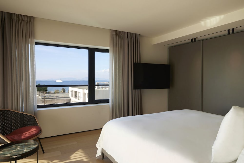 Dusit Suites Athens 17/58