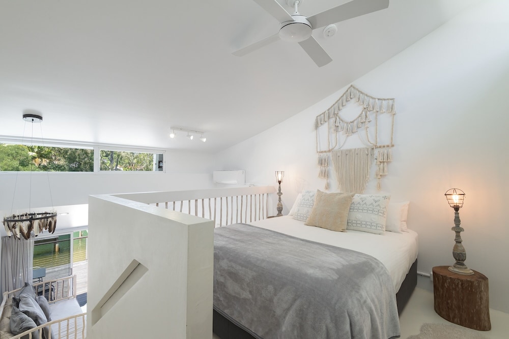 Caribbean Noosa Resort 12/68