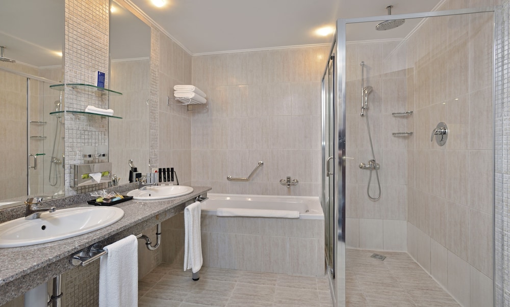 Melia Grand Hermitage 21/81