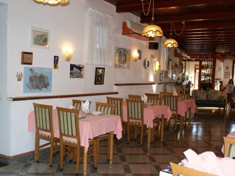 HOTEL RESIDENCE VILLA MARINÙ 46/72