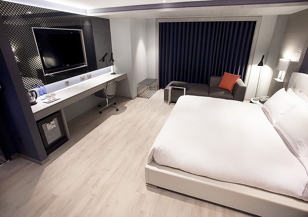 Royal Group Hotel Minghua Branch 19/43