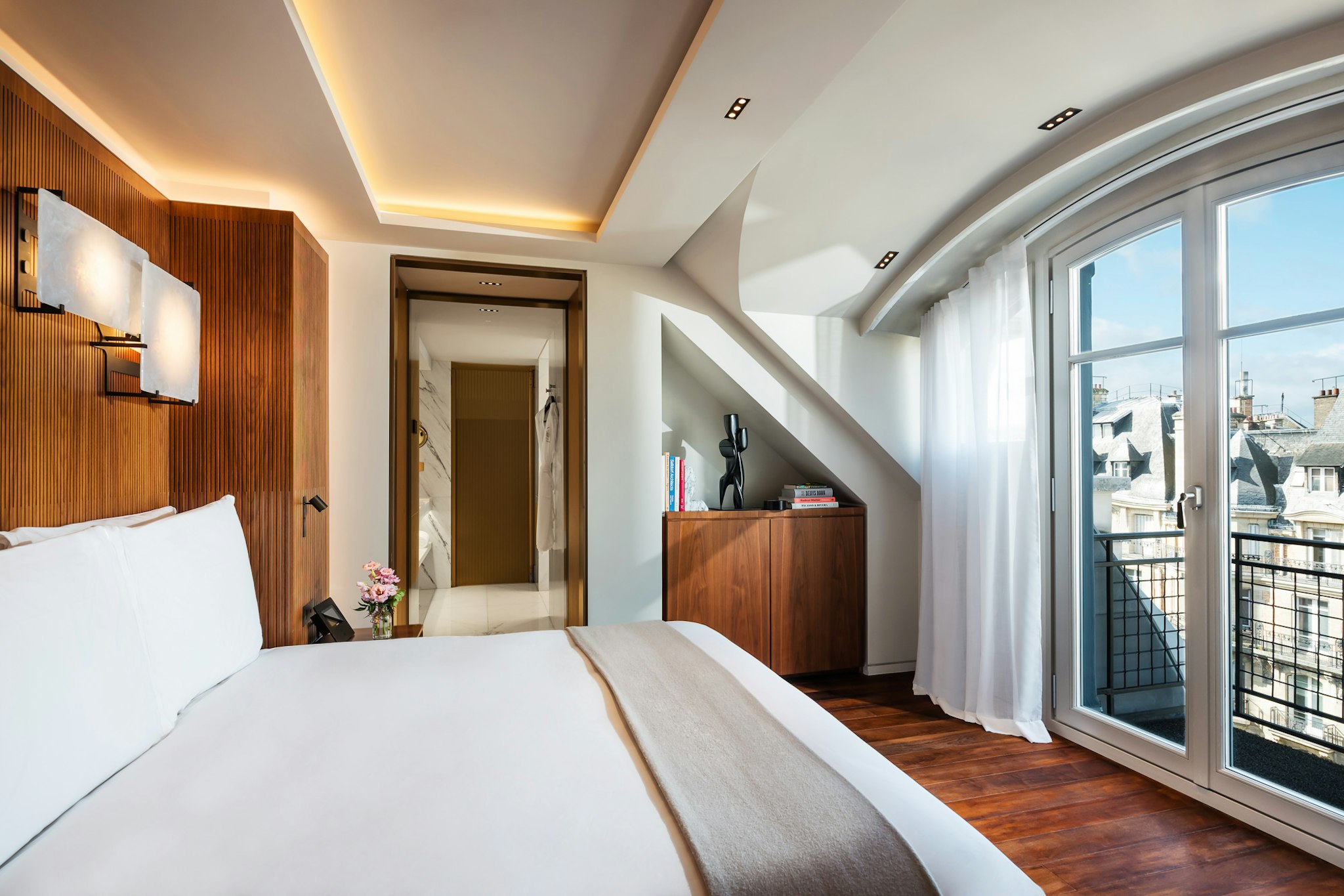 Glamour, Suite