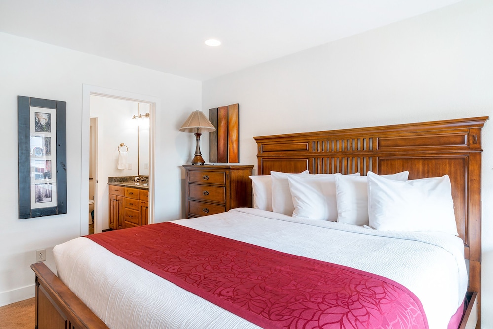 Shadow Ridge Resort Hotel By All Seasons Resort Lodging 14/77