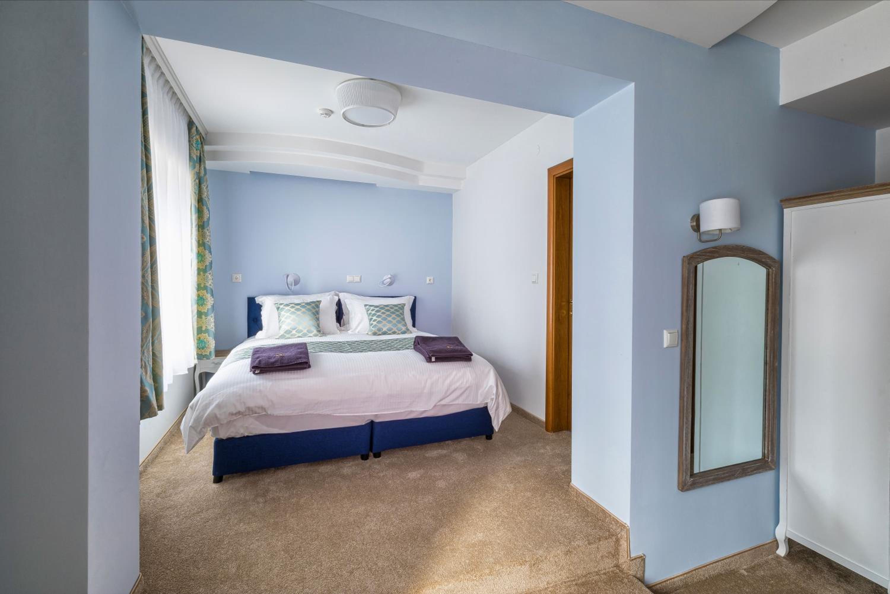 Deluxe, Double Bed, No Balcony