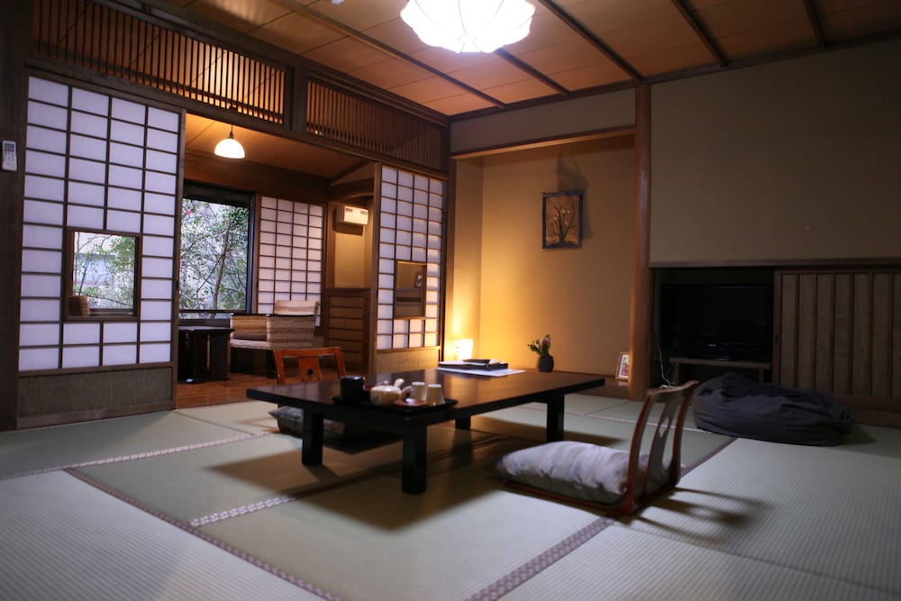 Ryokan Wakaba 35/42
