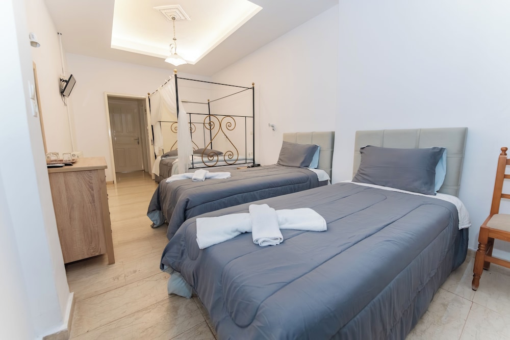 Lodos Hotel 30/58