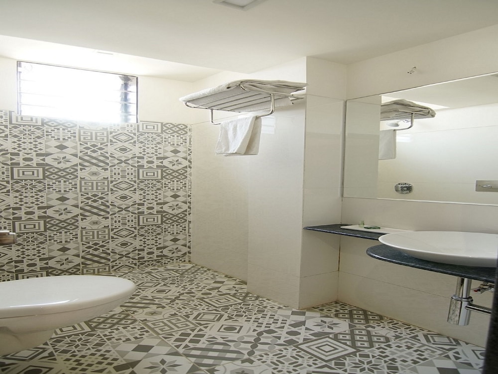 Hotel Amrta 53/58