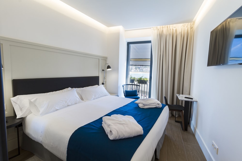 Hotel SANSEbay 23/74