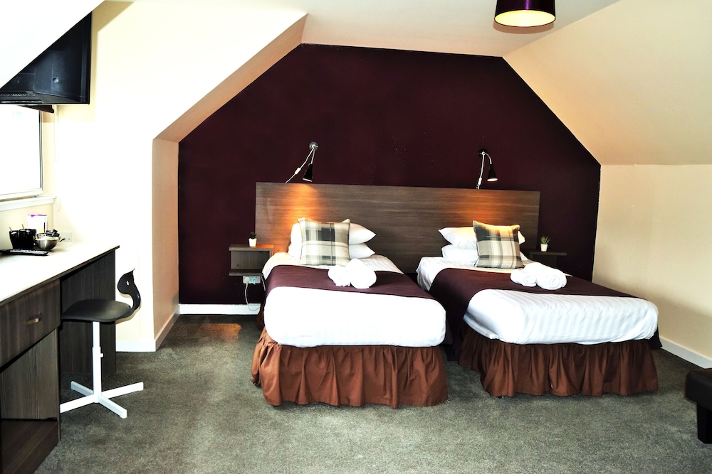 The Breadalbane Arms Room Only Hotel 20/38