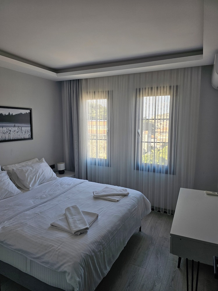 شقة عائلية بسرير كوين وسرير فردي، Cicek Apart Hotel 3/10