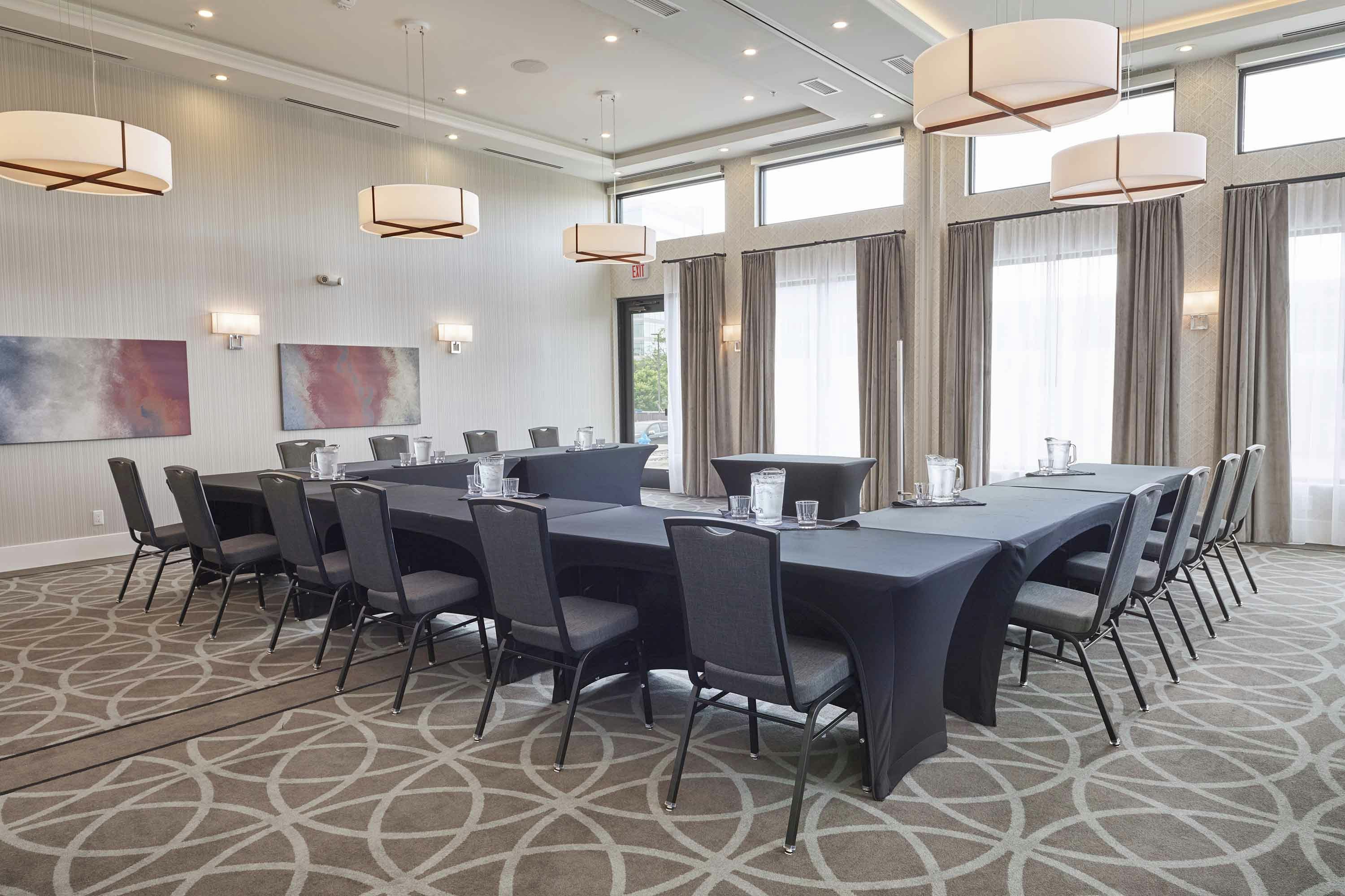 Sandman Signature Plano - Frisco Hotel 49/53