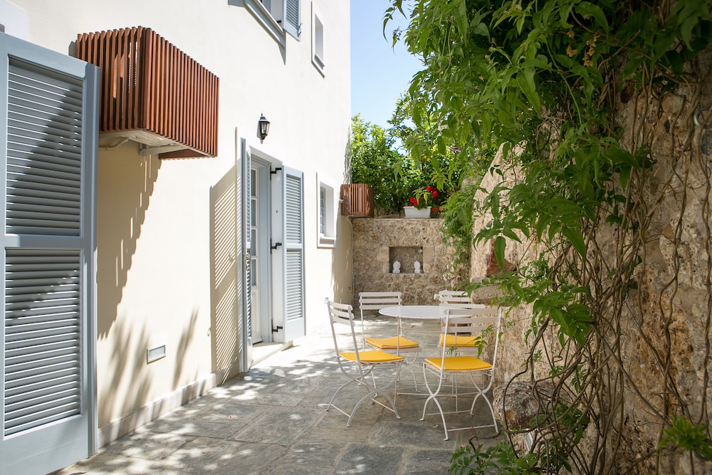 villa nika boutique hotel