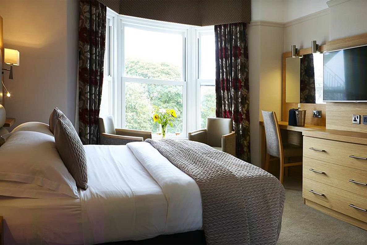 Crown Spa Hotel Scarborough 26/68