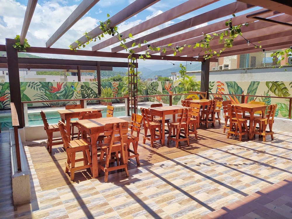 Hotel Brisas Marinas 19/28