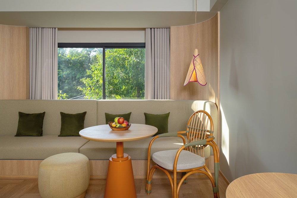 Mercure Rayong Lomtalay Villas and Resort 27/46