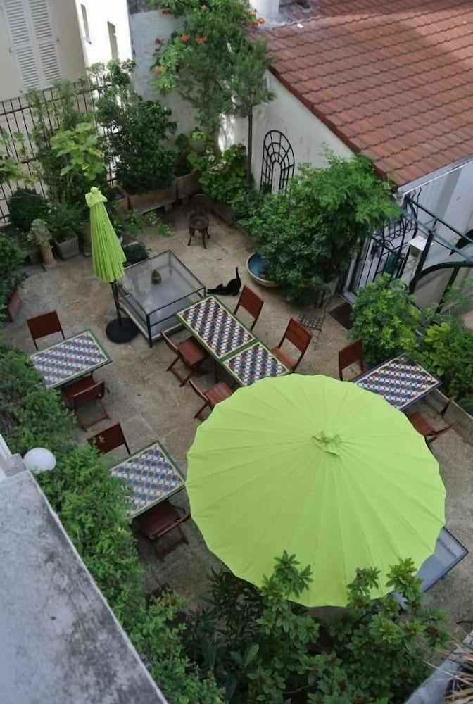 HOTEL DENFERT MONTPARNASSE 30/33