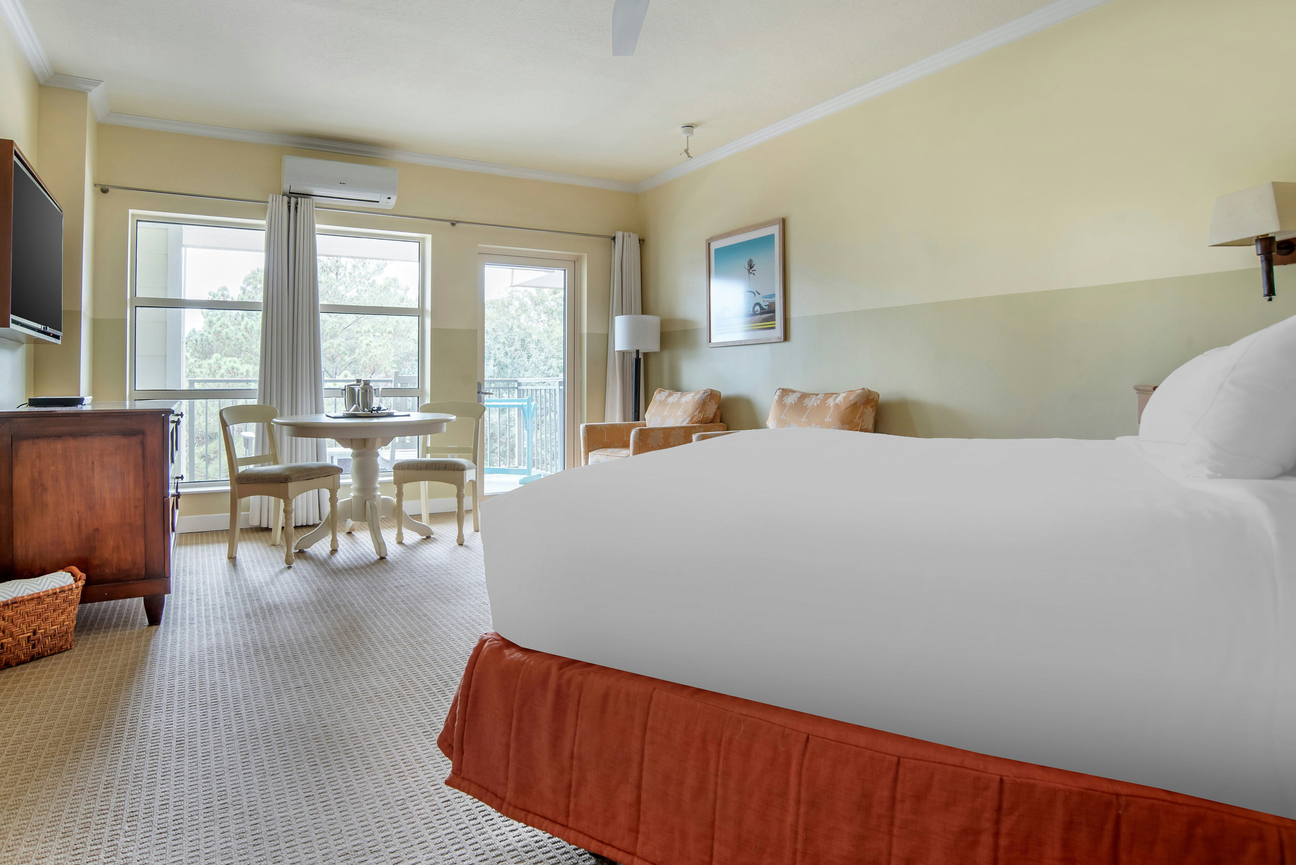 Studio, King Bed, Bay View