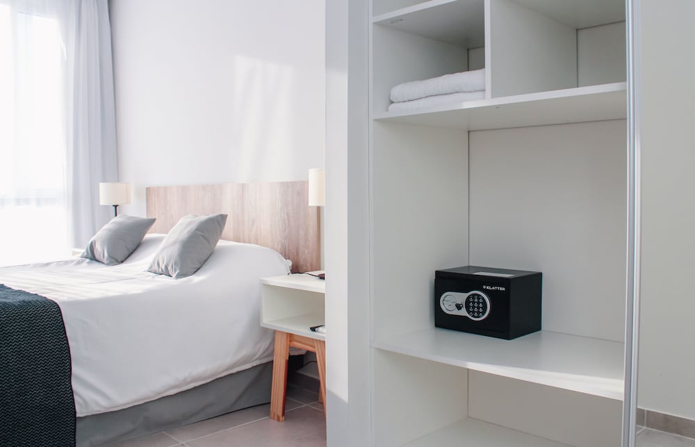 Ramada Residences by Wyndham Puerto Madryn CQ Mitre 15/52