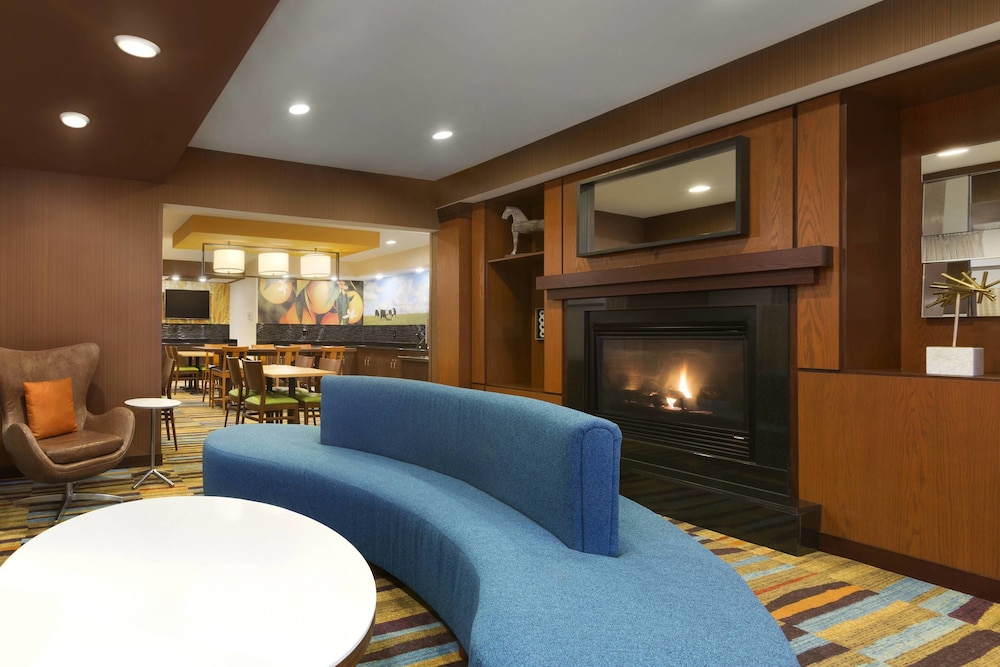 Fairfield Inn Suites Midland 16/27