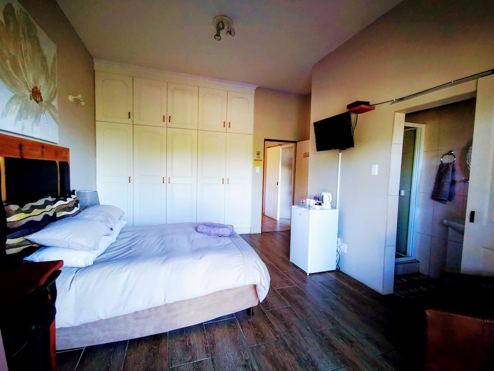Cove View B&B 10/50