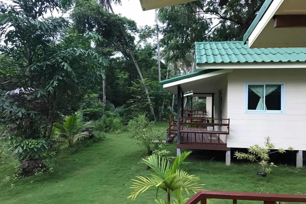Baan Phuean Koh Kood 38/41