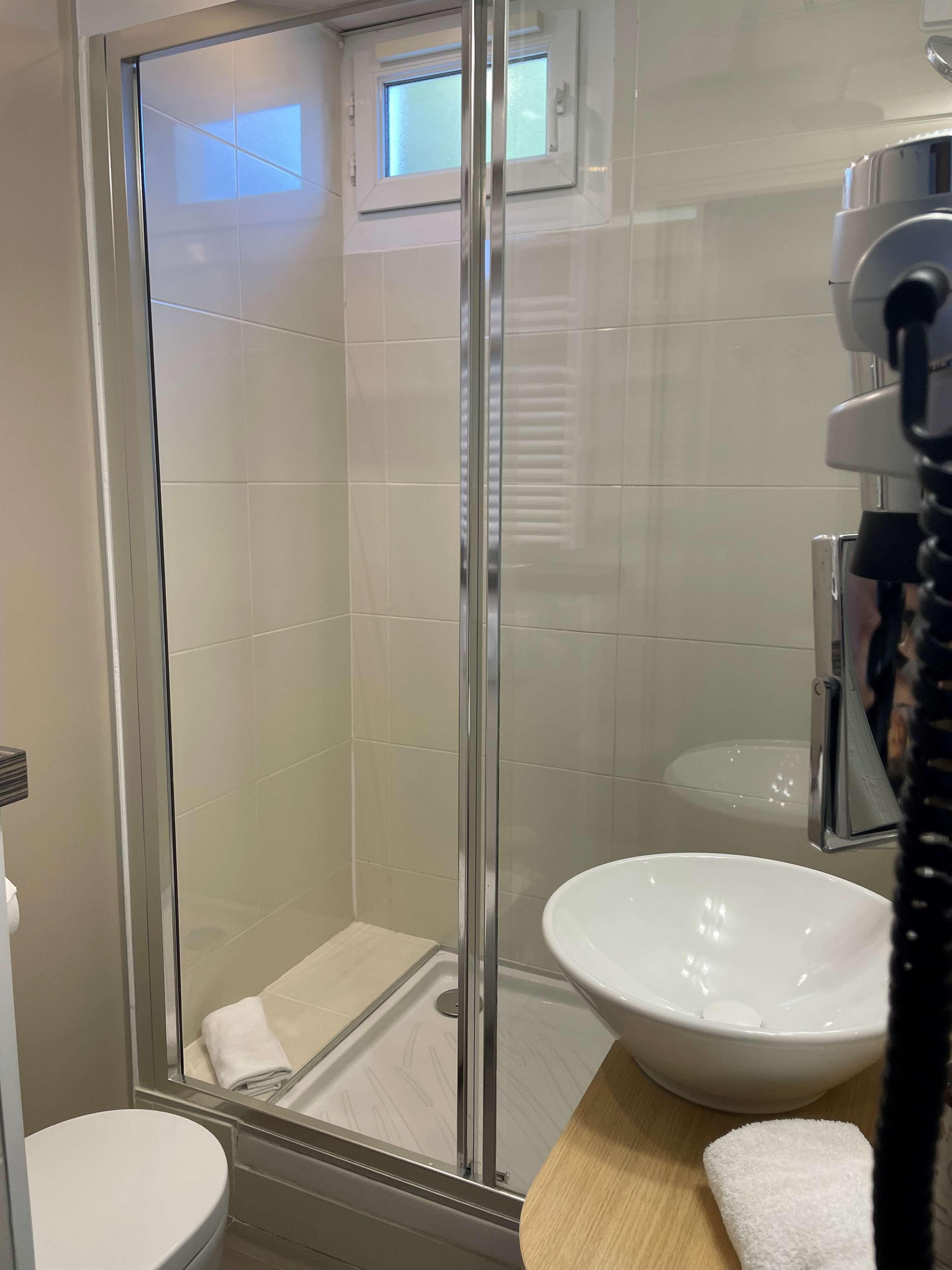 غرفة بسرير كوين، Best Western Plus La Rade 7/7