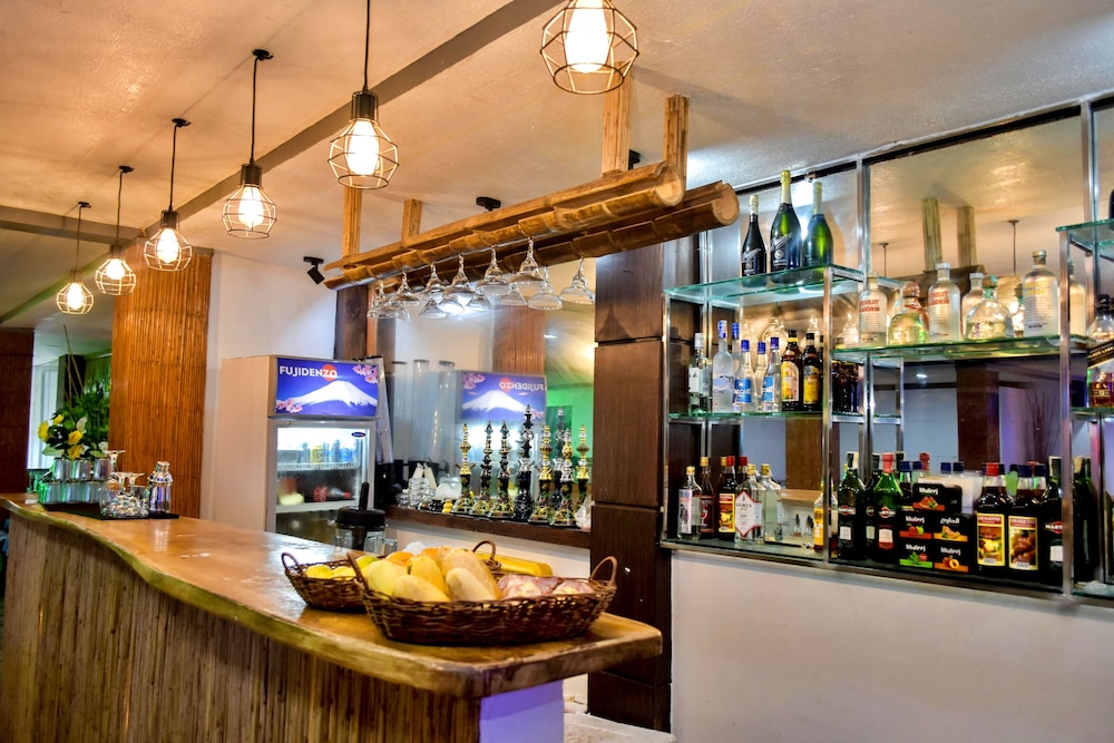 Bamboo Beach Resort Bar And Restaurant 55/66