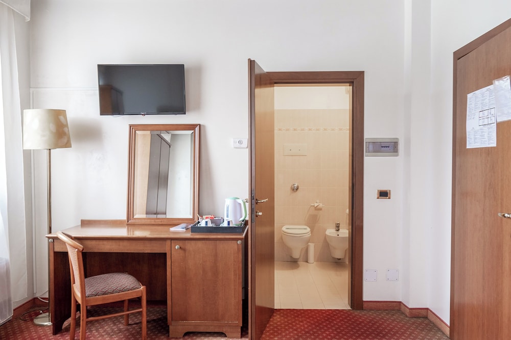 Hotel Villa Sara 6/60