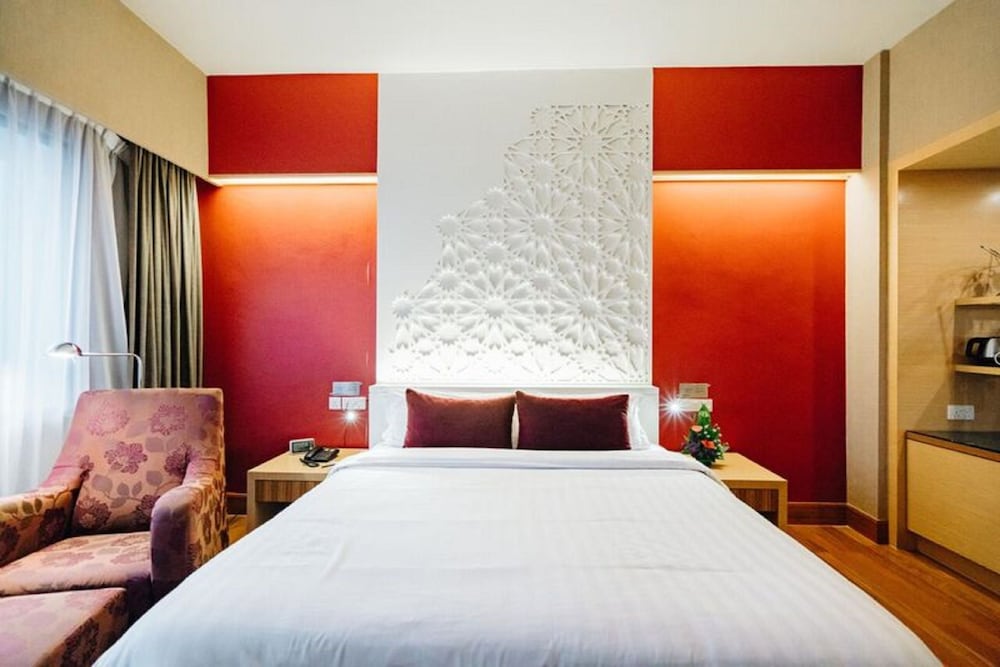 Raia Hotel Kota Kinabalu 11/45