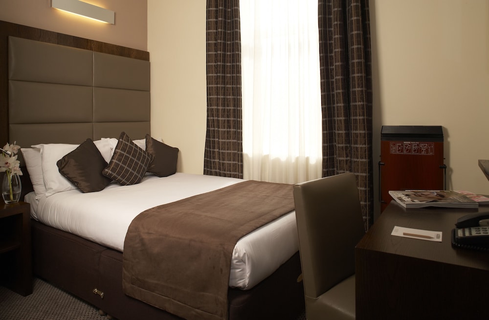 Mercure London Paddington Hotel 37/77