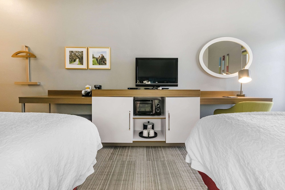 Hampton Inn Richmond 20/54