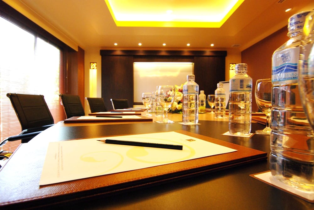 Patong Paragon Resort & Spa 60/69