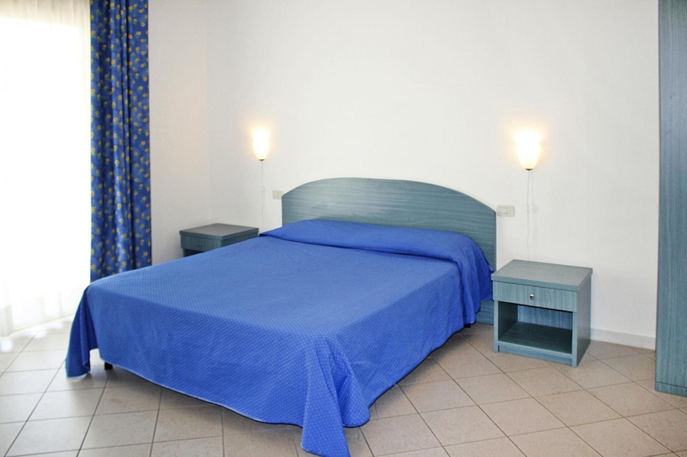 Villaggio Turistico Residence La Cecinella 17/77