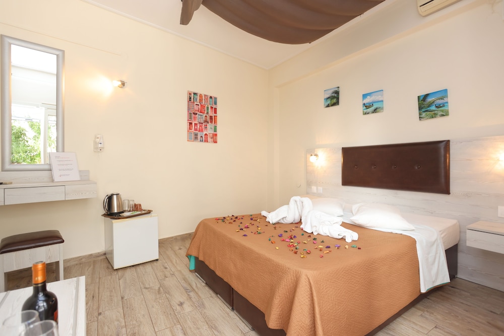 BASIC, TWIN BEDS