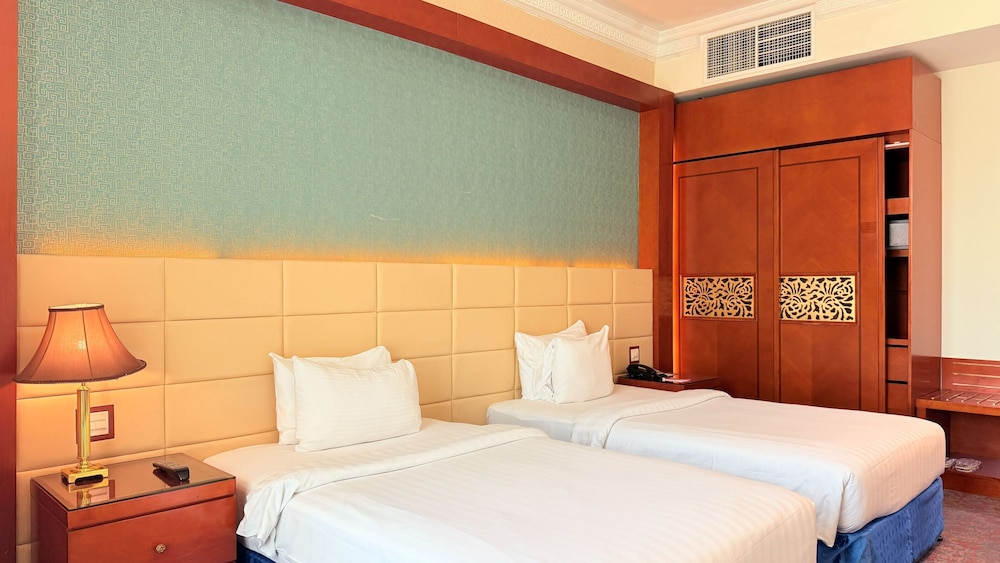 غرفة سوبيريور بسريرين منفصلين، Sunday Hotel Al Barsha Dubai Mall of the Emirates Formerly Grand Excelsior Al Barsha 4/9
