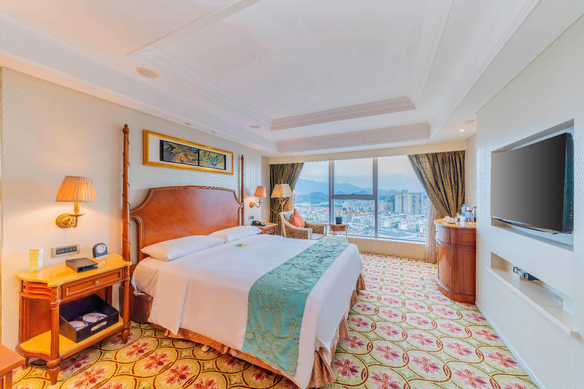 Star Lake Hotel 13/23