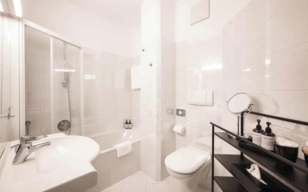 family suite, balcony