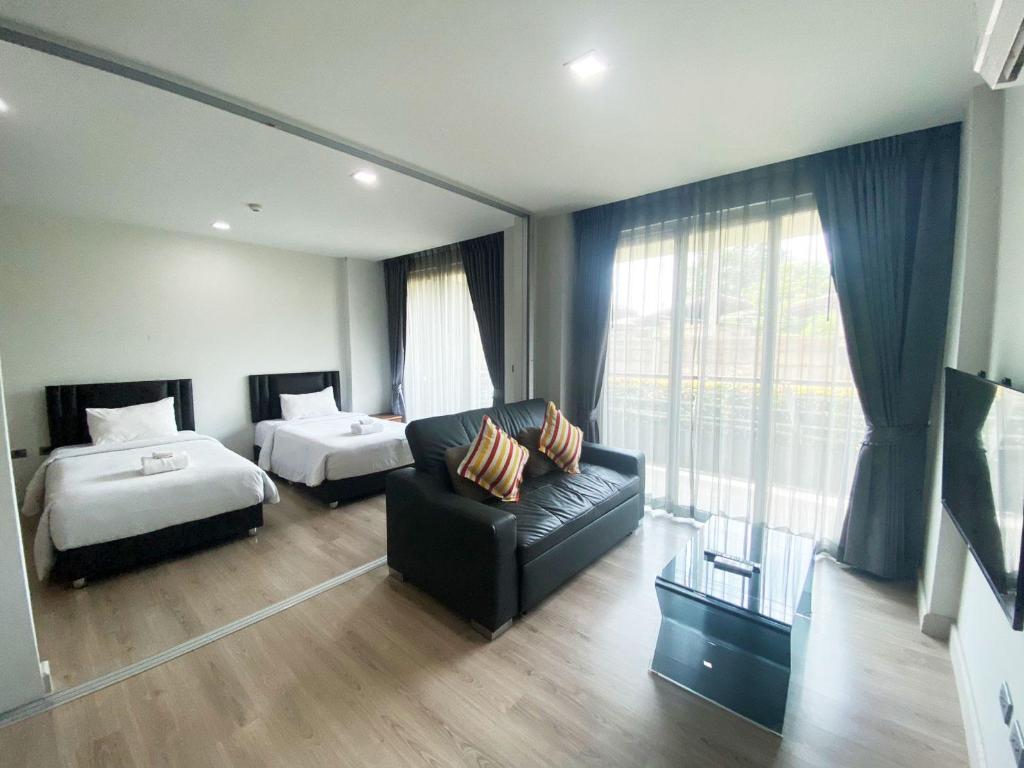 Forest, Deluxe, Suite, Twin Beds