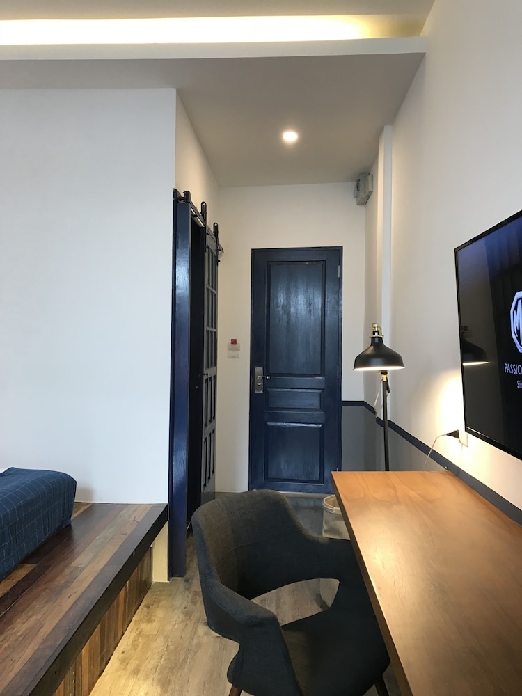 Spinomad Hostel 34/38