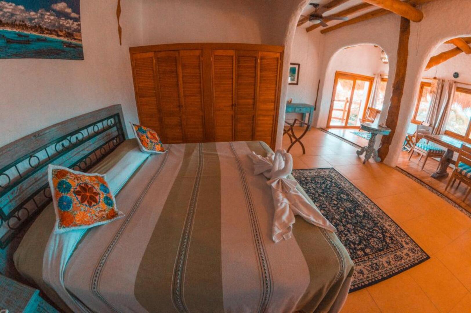 Master, Suite, King Bed