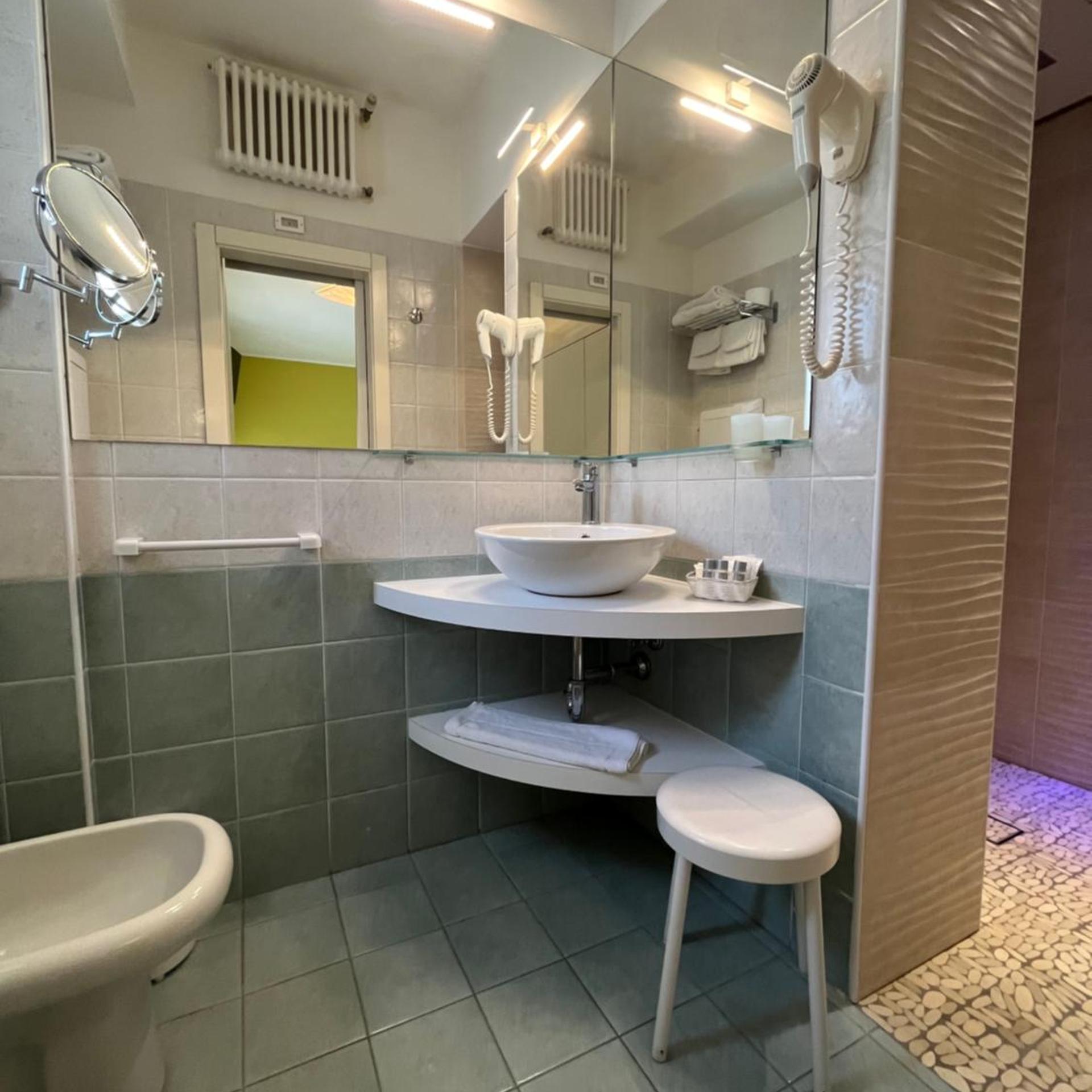 Hotel Mon Pays 47/50