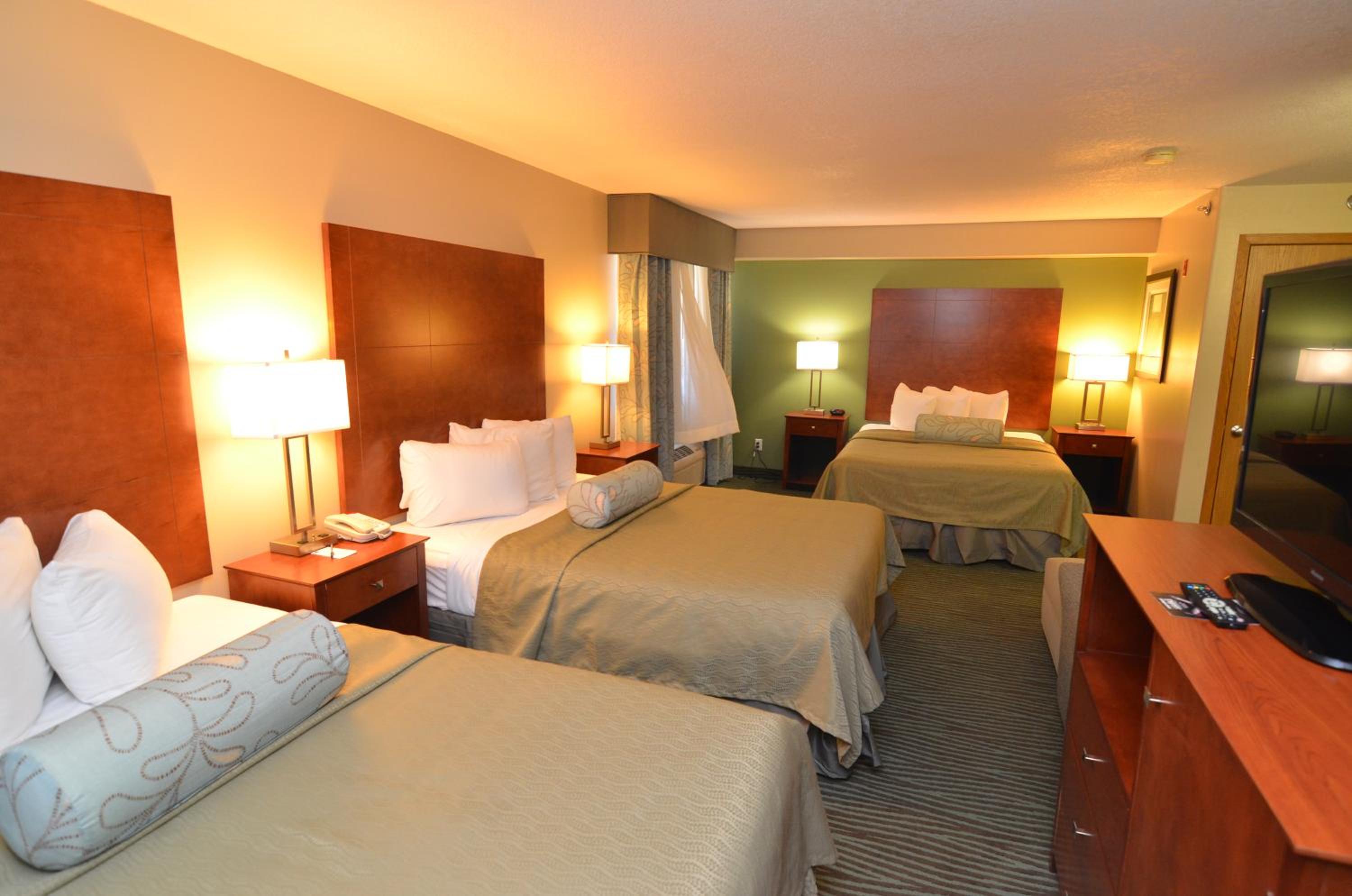 Superior, Queen Bed