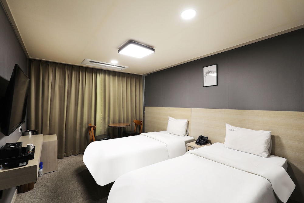 Hotel Full Moon 15/54